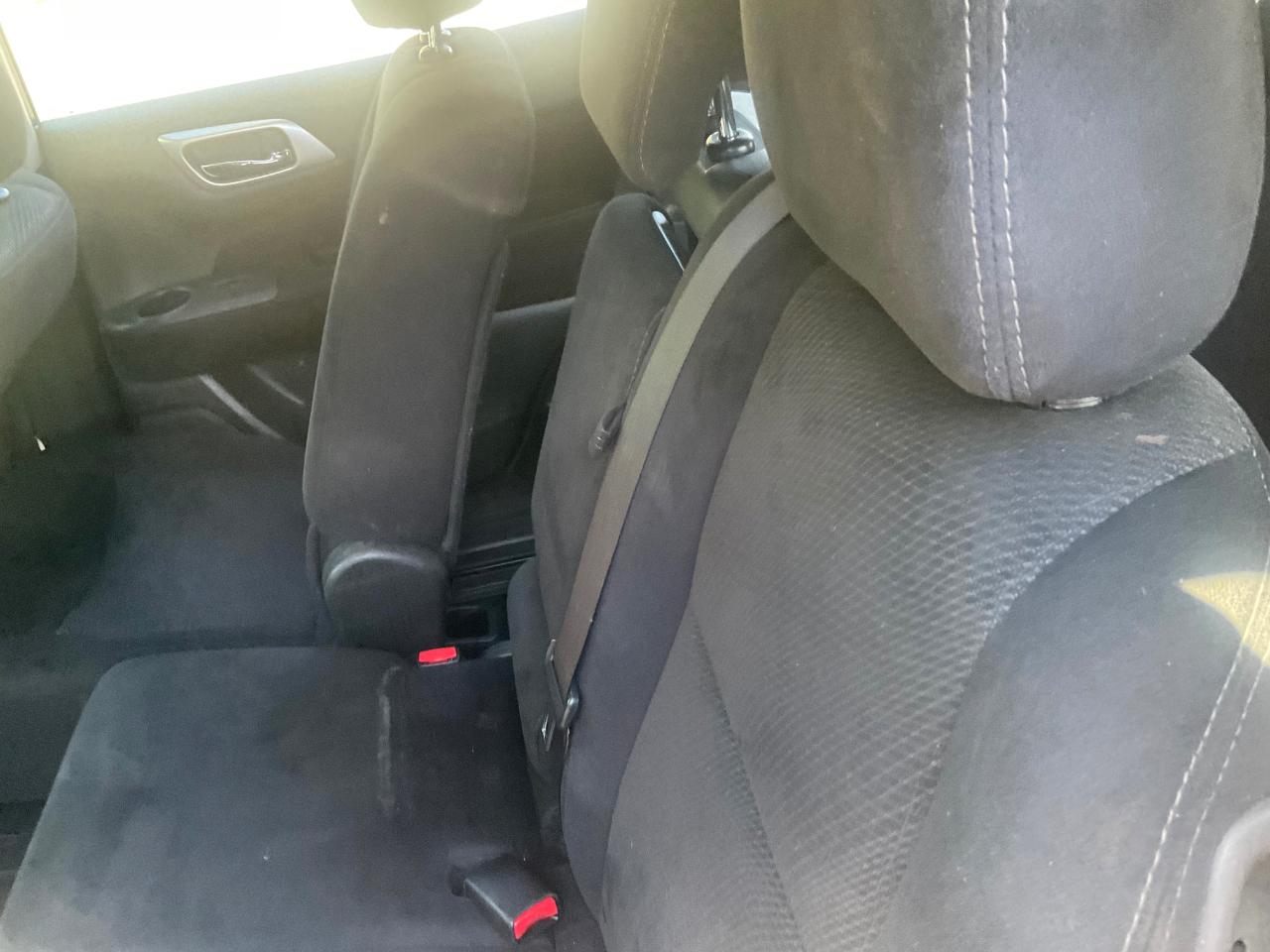 Nissan Pathfinder 4WD 4dr S 2015