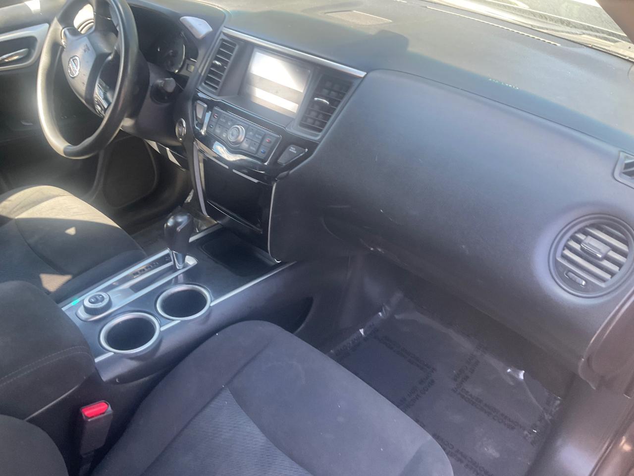 Nissan Pathfinder 4WD 4dr S 2015