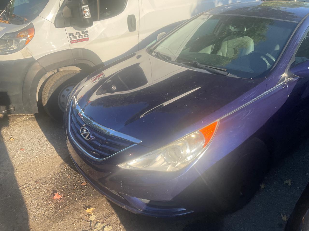 Hyundai Sonata 4dr Sdn 2.4L Auto GLS 2012