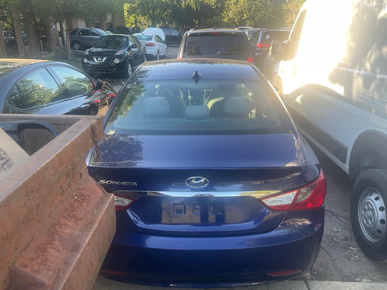 Hyundai Sonata 4dr Sdn 2.4L Auto GLS 2012