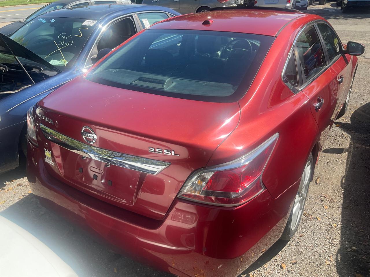 Nissan Altima 4dr Sdn V6 3.5 SL 2015