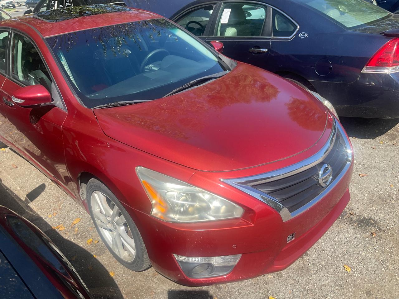 Nissan Altima 4dr Sdn V6 3.5 SL 2015