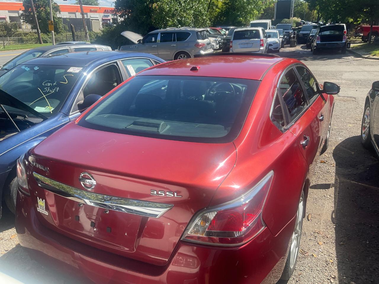 Nissan Altima 4dr Sdn V6 3.5 SL 2015