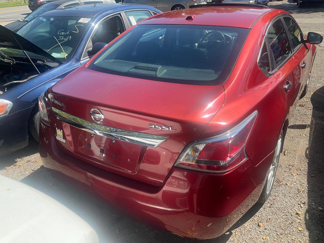 Nissan Altima 4dr Sdn V6 3.5 SL 2015