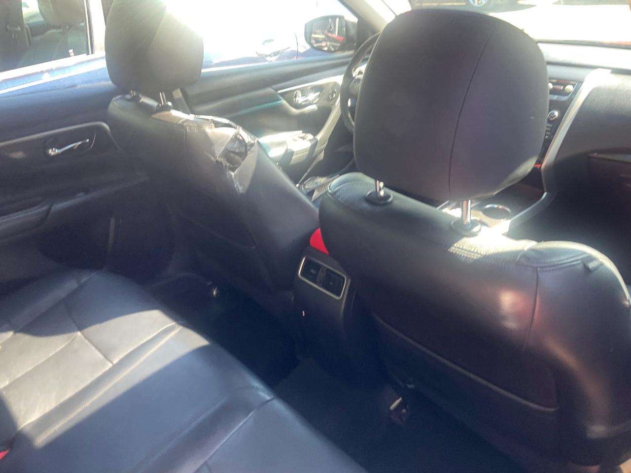 Nissan Altima 4dr Sdn V6 3.5 SL 2015