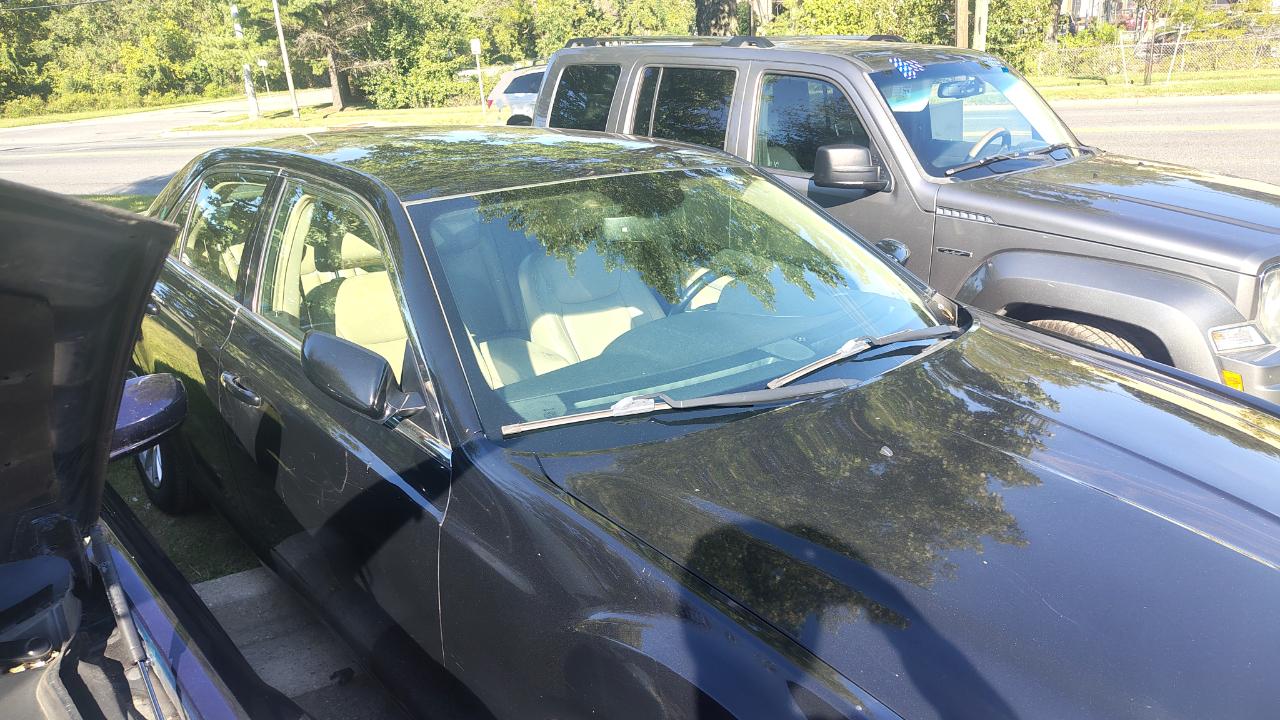 Chrysler 300 4dr Sdn RWD 2014