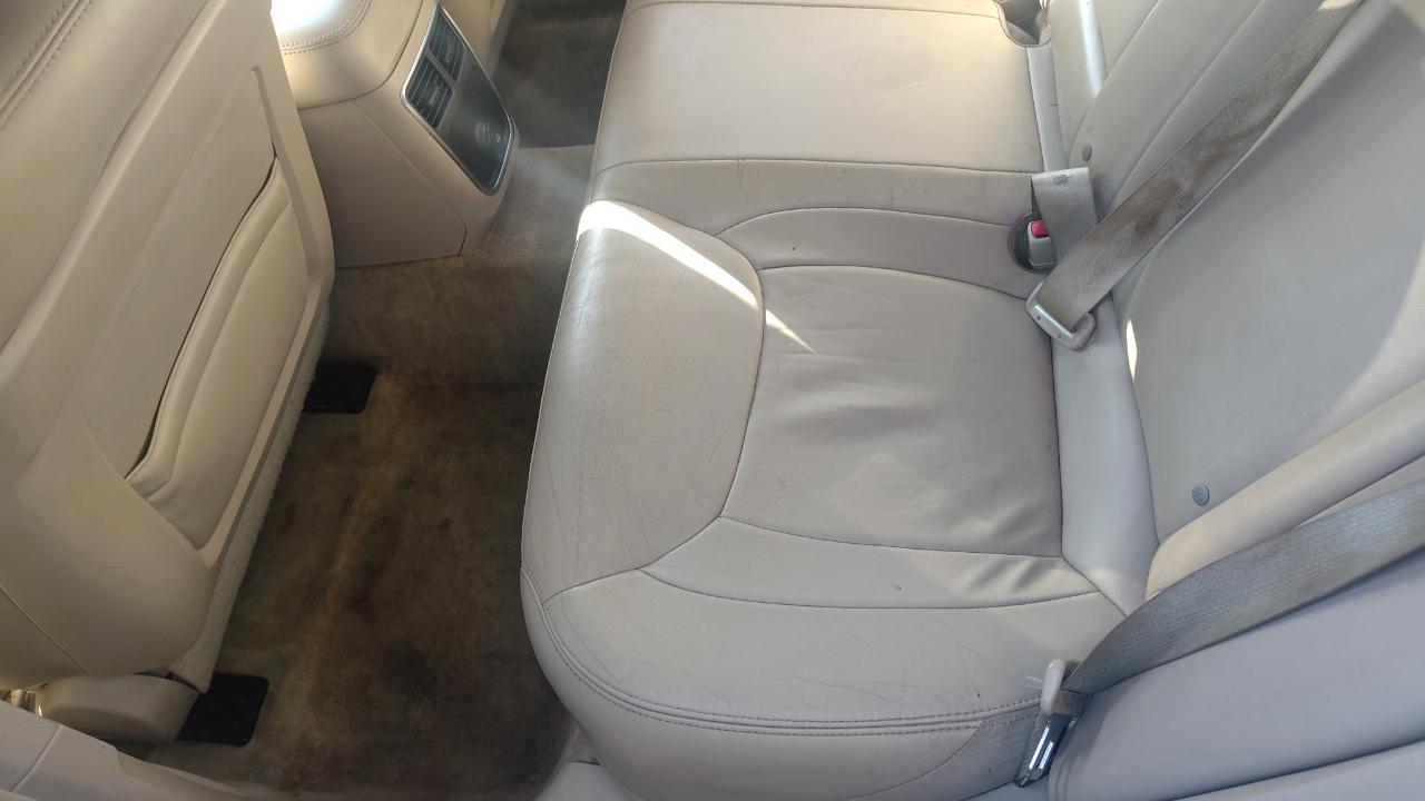 Chrysler 300 4dr Sdn RWD 2014