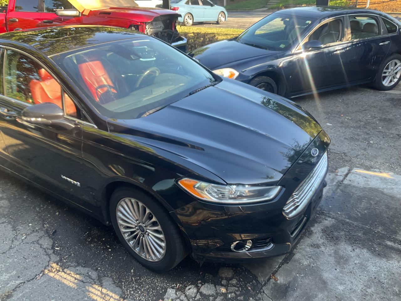 Ford Fusion 4dr Sdn Titanium Hybrid FWD 2014