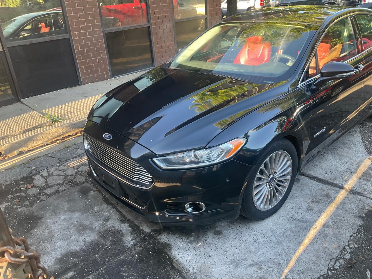 Ford Fusion 4dr Sdn Titanium Hybrid FWD 2014