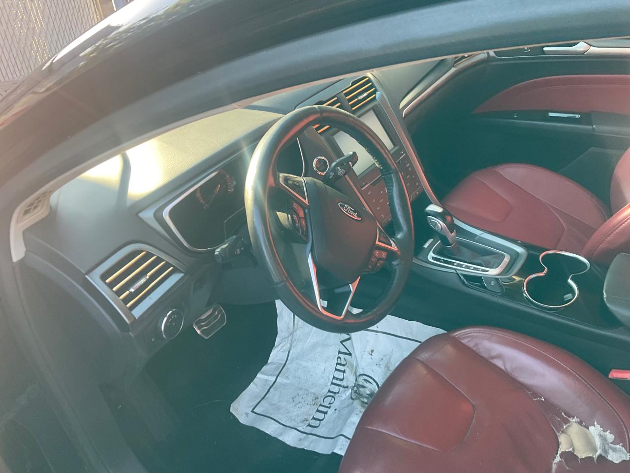Ford Fusion 4dr Sdn Titanium Hybrid FWD 2014