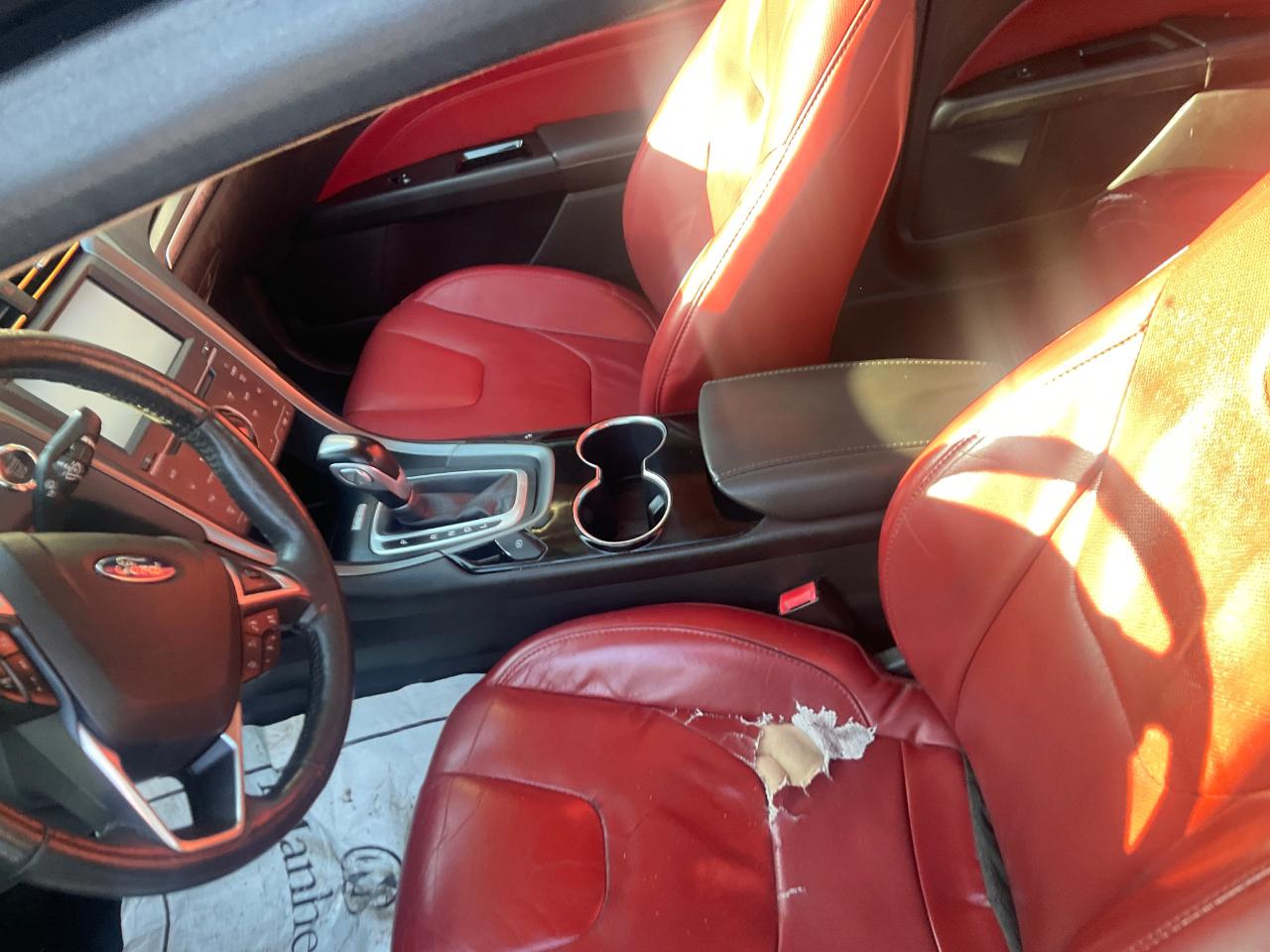 Ford Fusion 4dr Sdn Titanium Hybrid FWD 2014