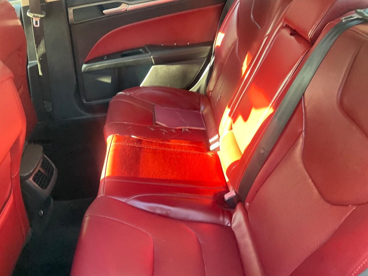 Ford Fusion 4dr Sdn Titanium Hybrid FWD 2014