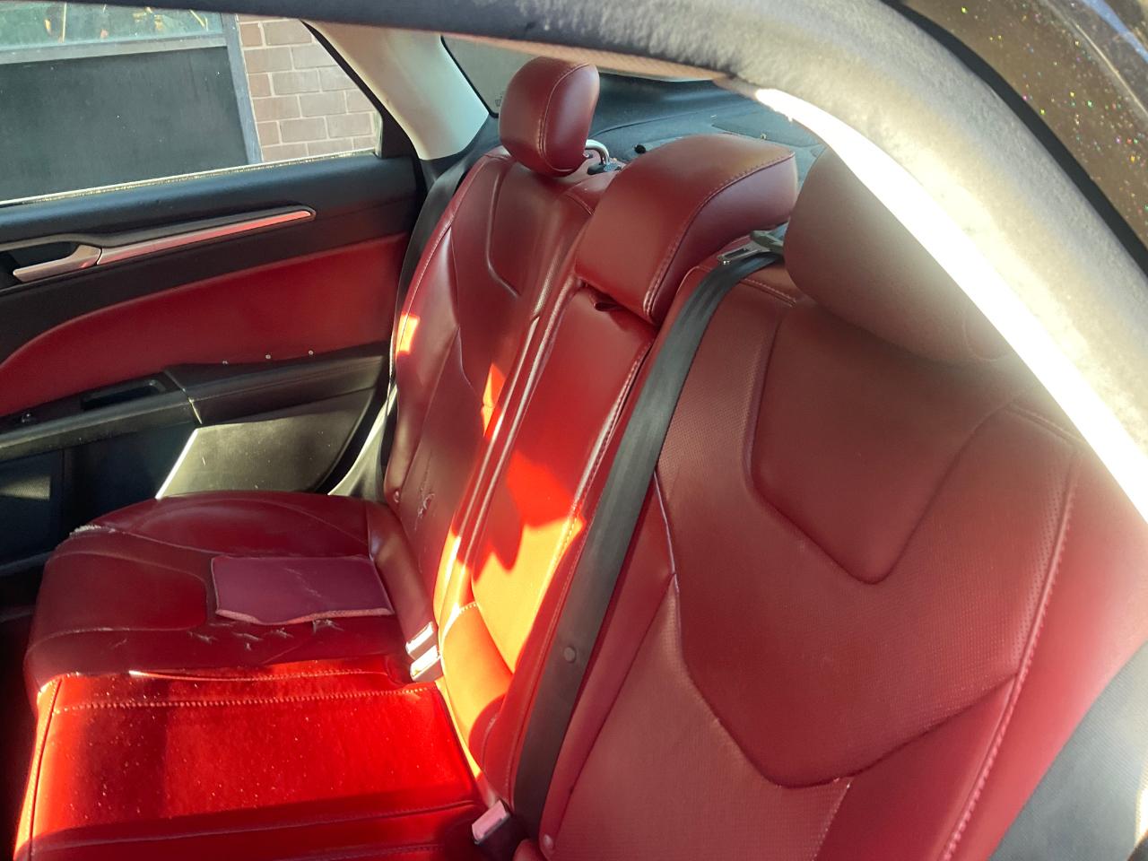 Ford Fusion 4dr Sdn Titanium Hybrid FWD 2014