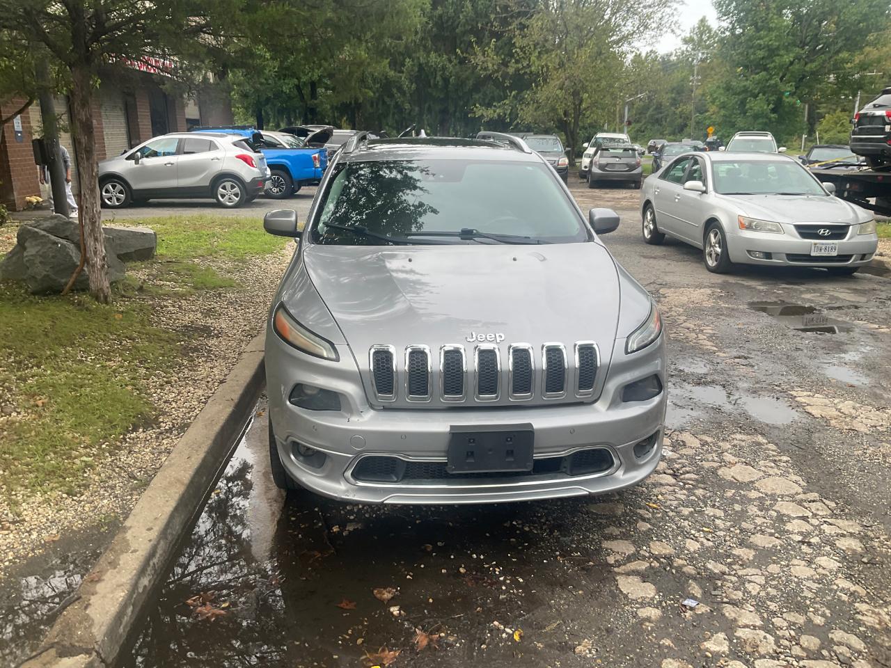 Jeep Cherokee 4WD 4dr Overland 2016