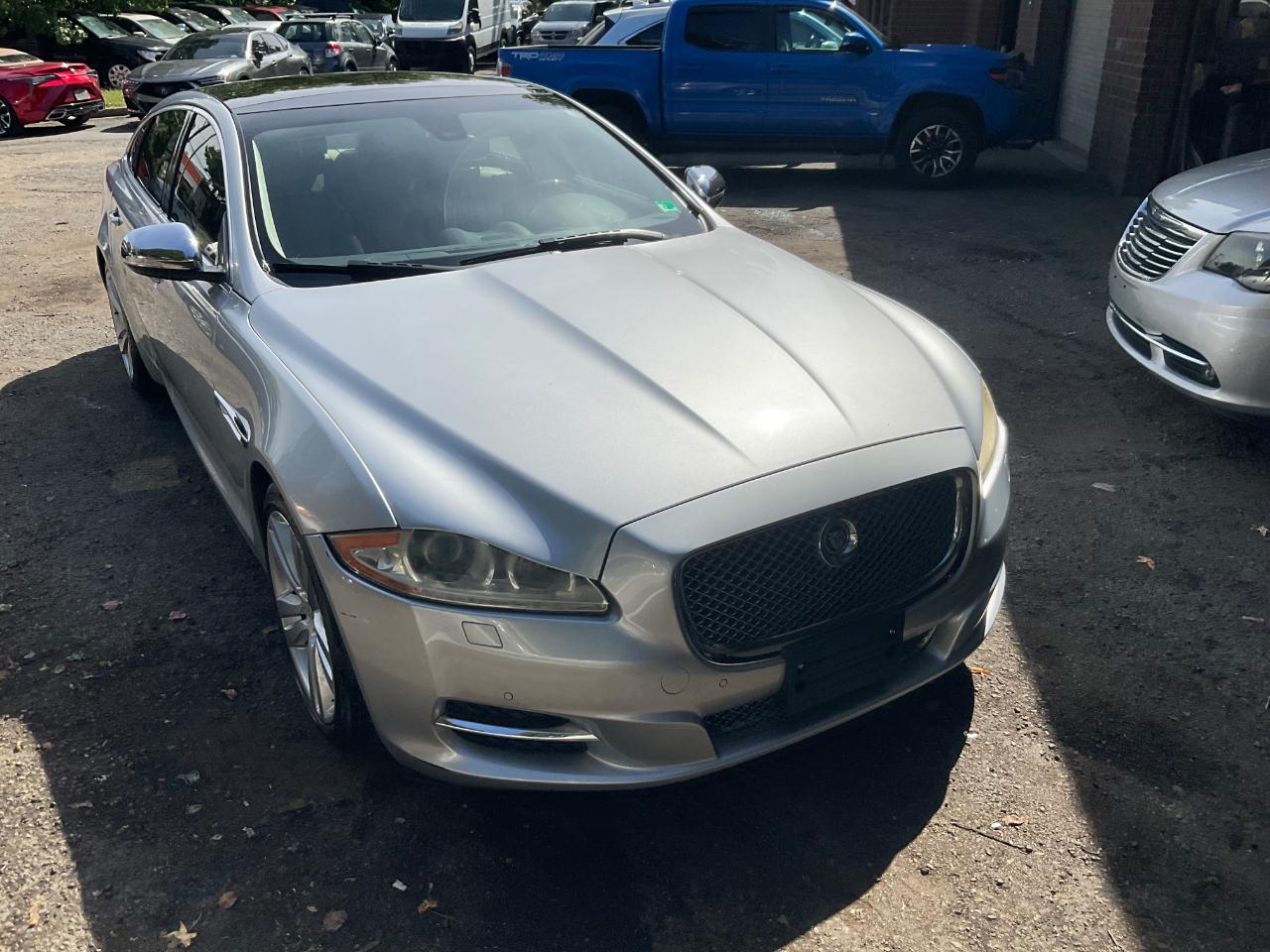 Jaguar XJ 4dr Sdn XJL 2012