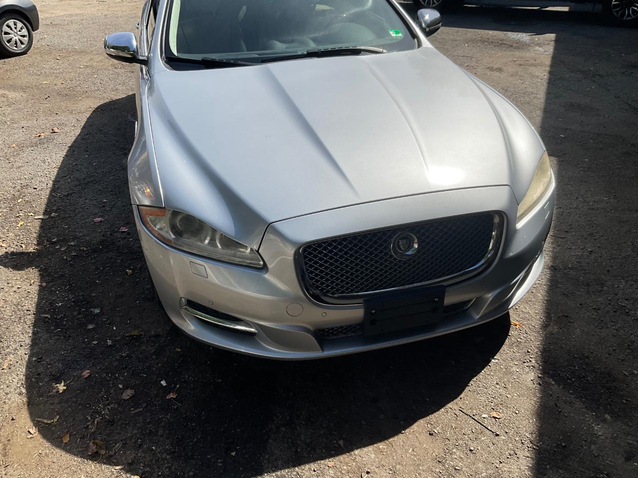 Jaguar XJ 4dr Sdn XJL 2012