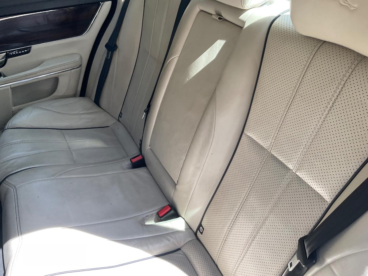 Jaguar XJ 4dr Sdn XJL 2012