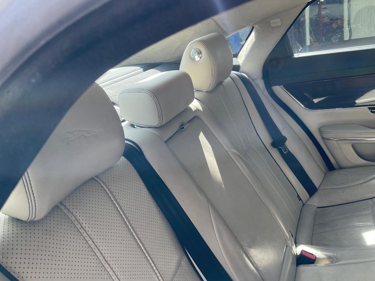 Jaguar XJ 4dr Sdn XJL 2012