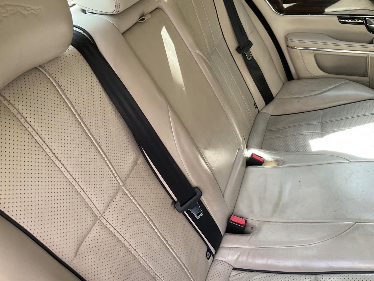 Jaguar XJ 4dr Sdn XJL 2012