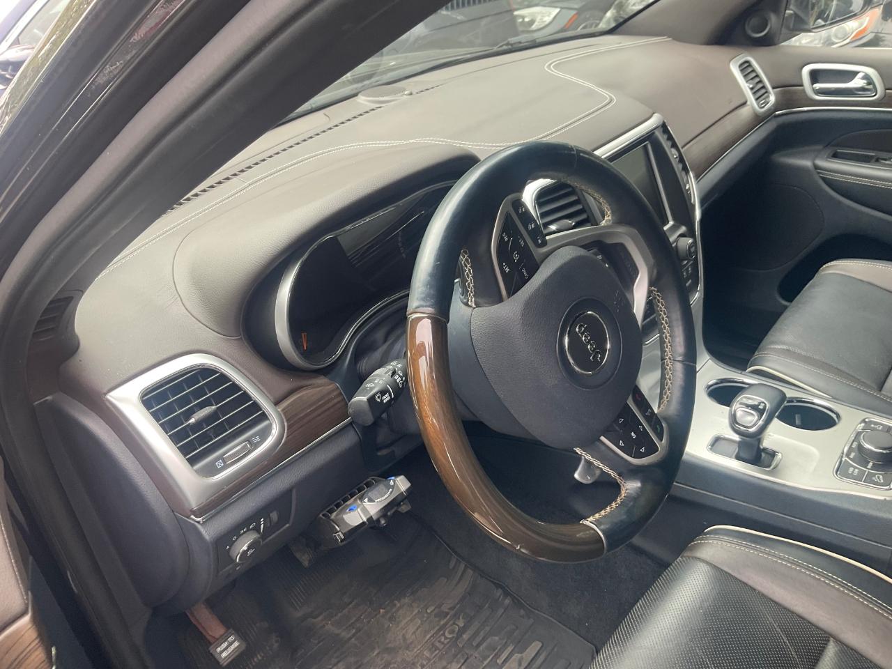 Jeep Grand Cherokee 4WD 4dr Overland 2014