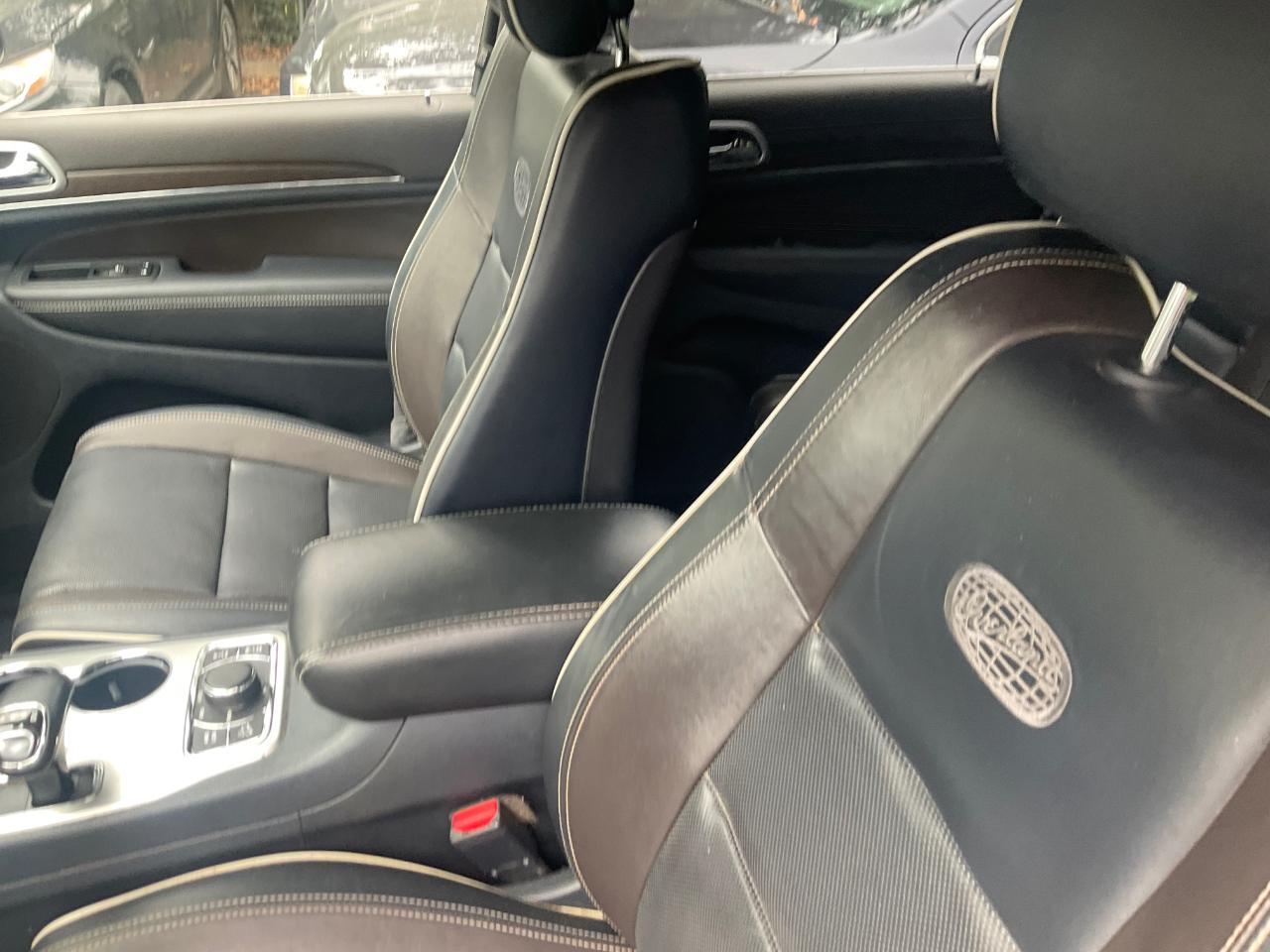 Jeep Grand Cherokee 4WD 4dr Overland 2014