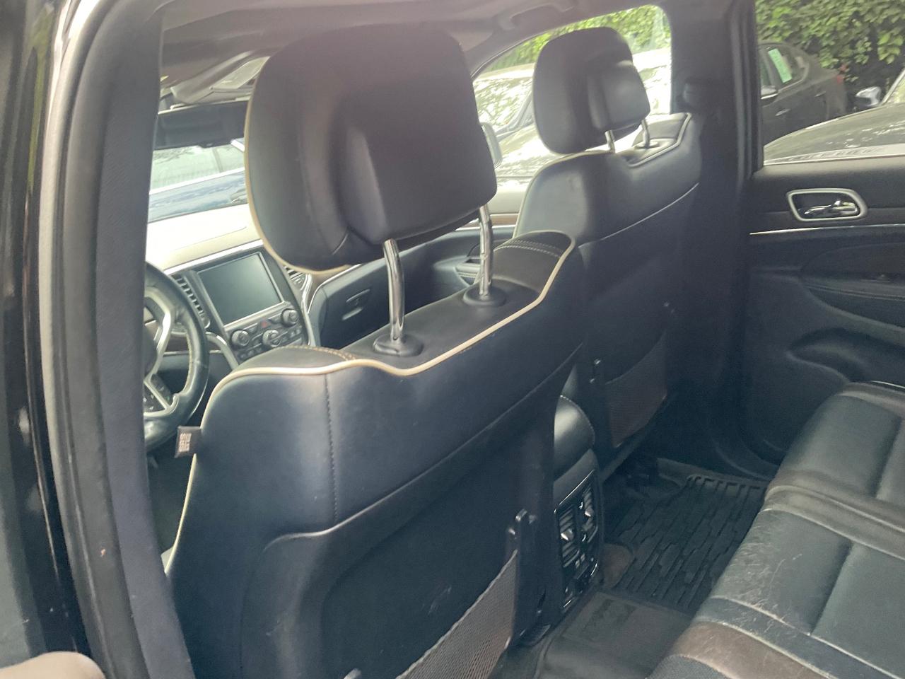 Jeep Grand Cherokee 4WD 4dr Overland 2014