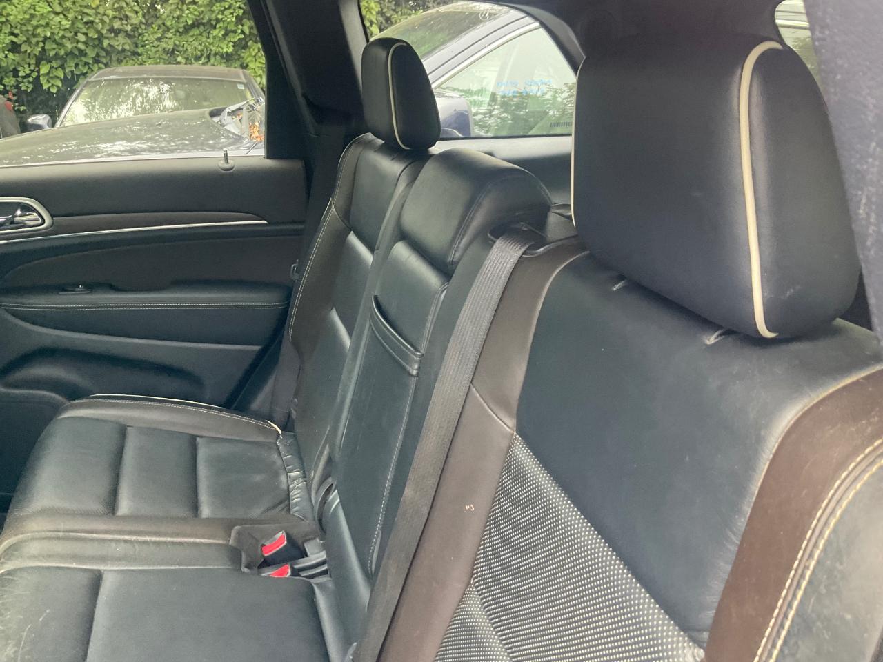 Jeep Grand Cherokee 4WD 4dr Overland 2014