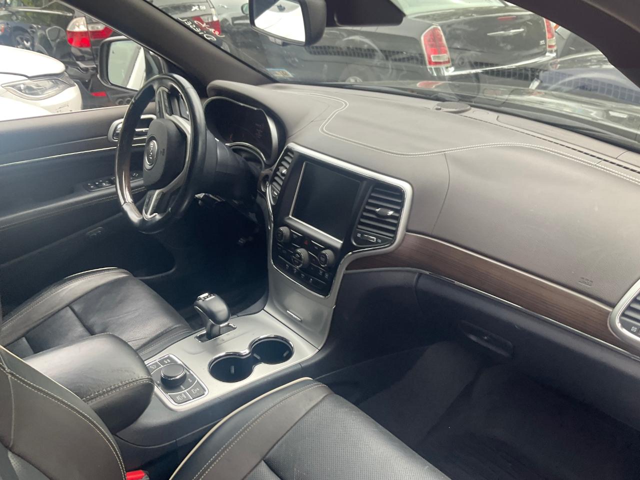 Jeep Grand Cherokee 4WD 4dr Overland 2014