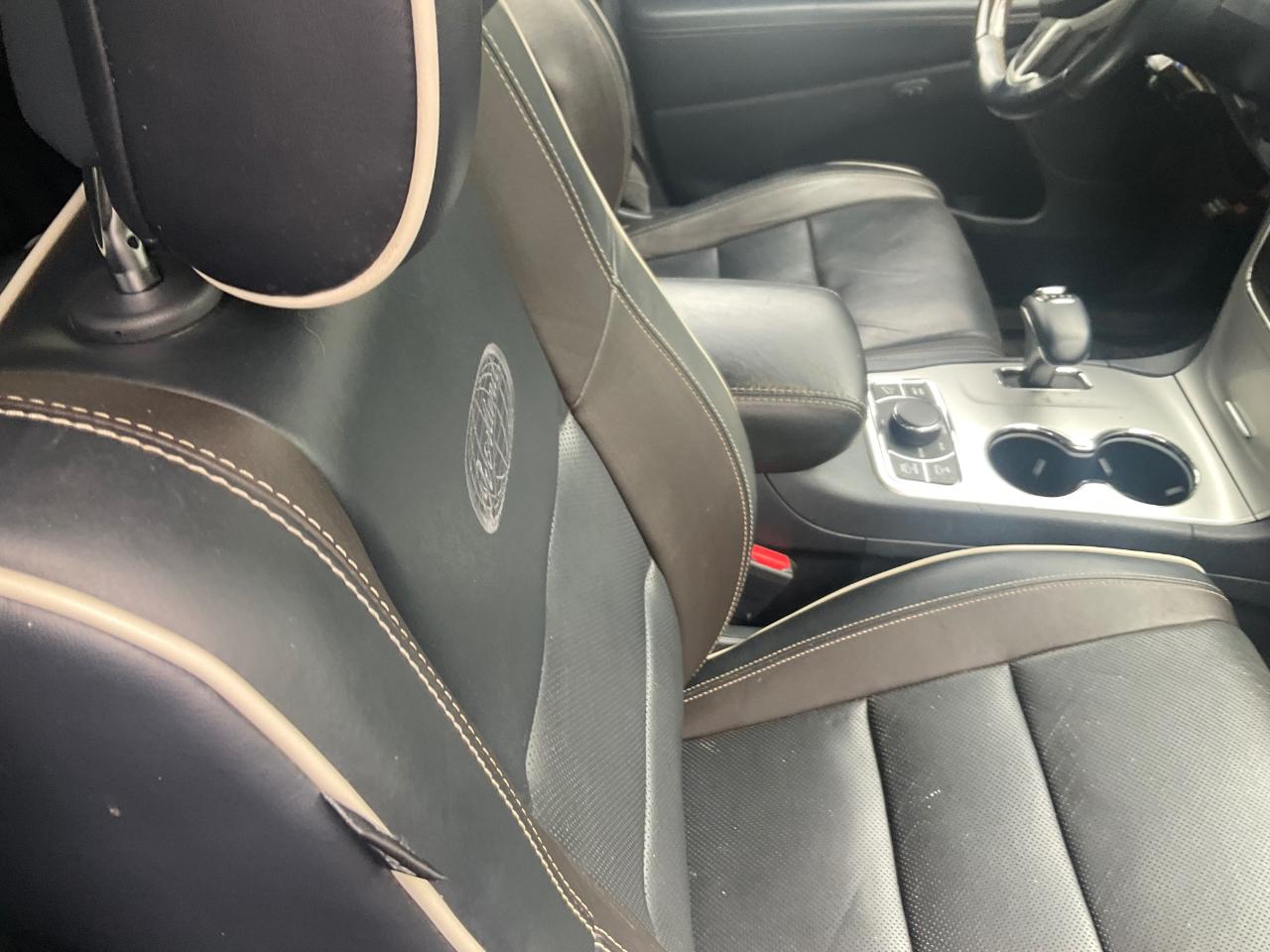 Jeep Grand Cherokee 4WD 4dr Overland 2014