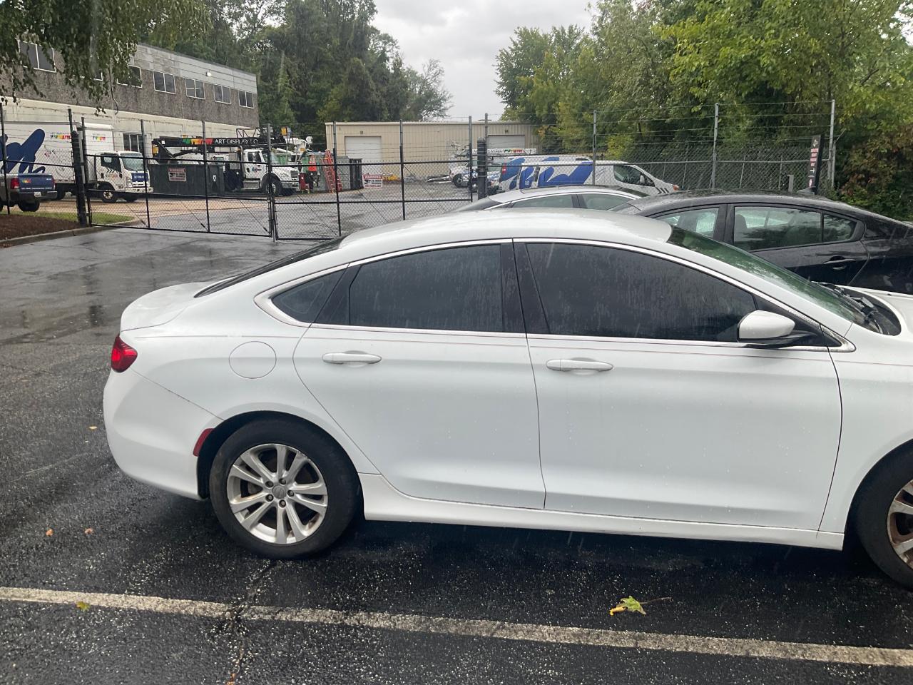 Chrysler 200 4dr Sdn Limited FWD 2015