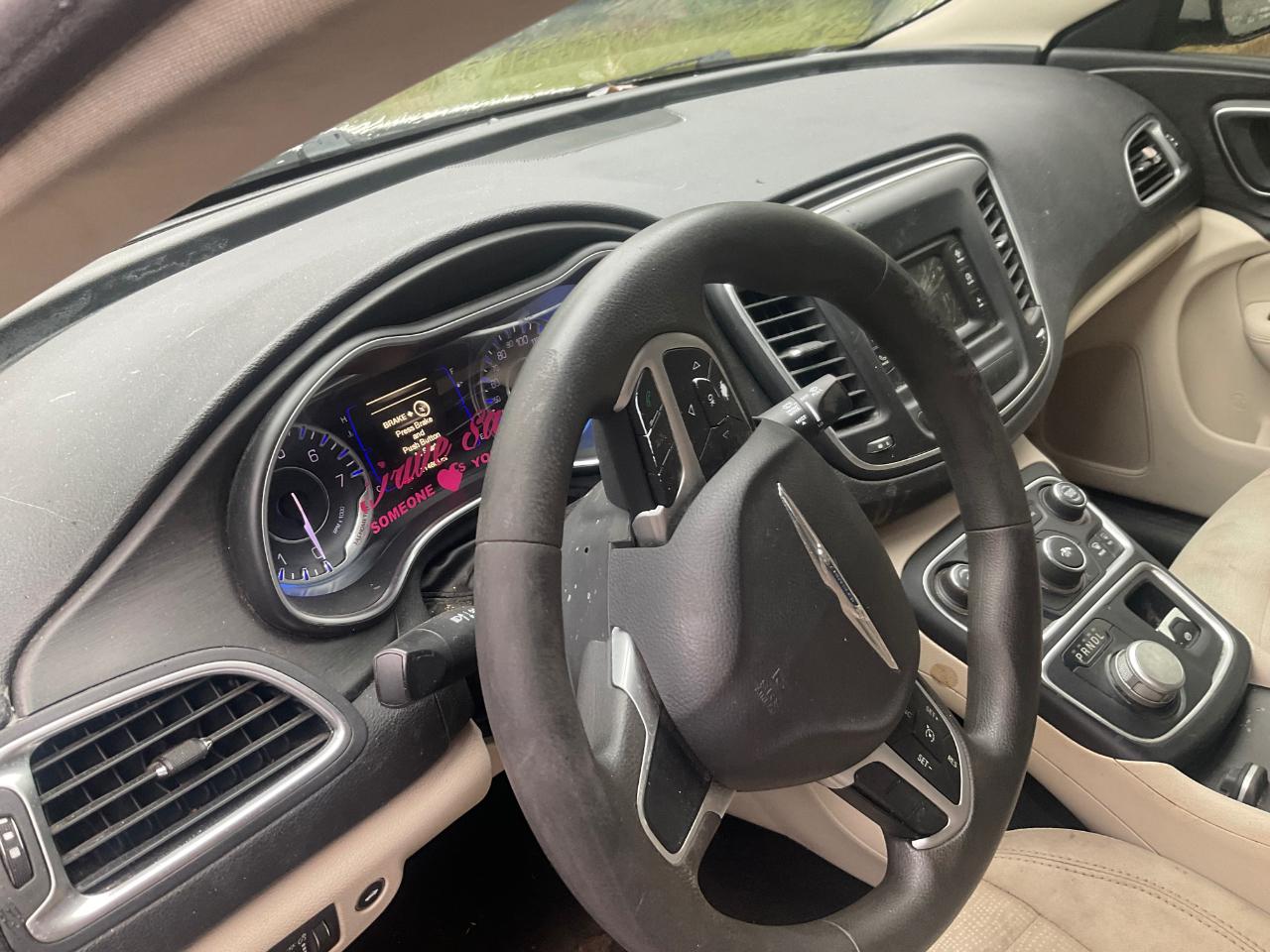 Chrysler 200 4dr Sdn Limited FWD 2015