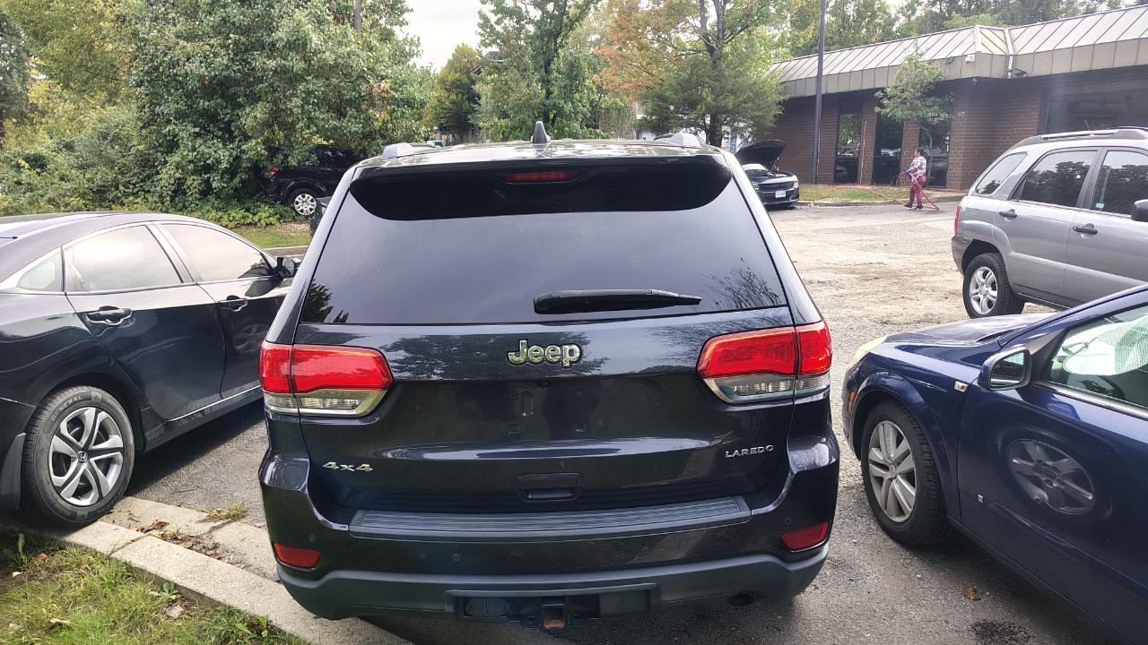 Jeep Grand Cherokee 4WD 4dr Laredo 2016