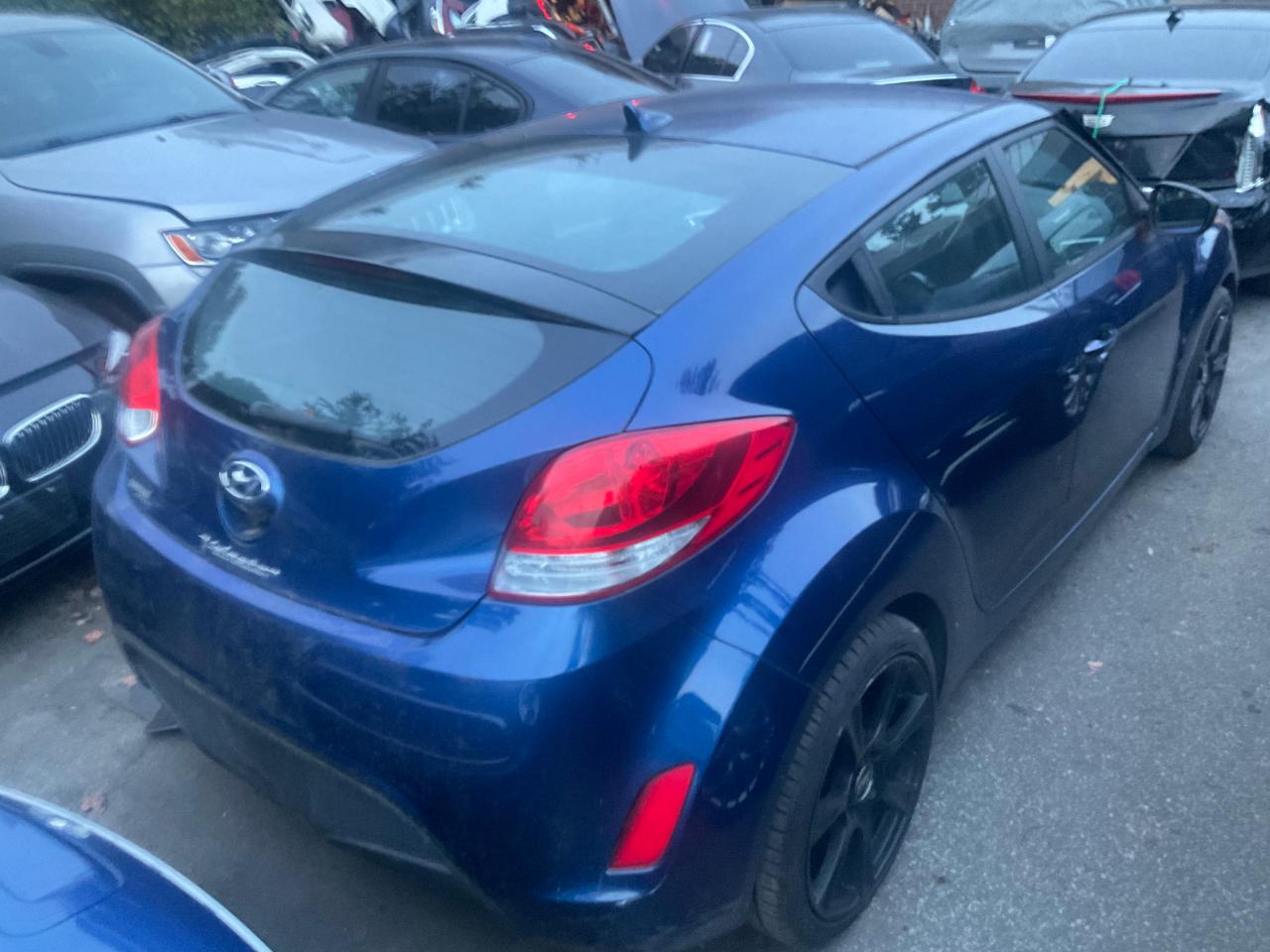 Hyundai Veloster 3dr Cpe Auto 2016