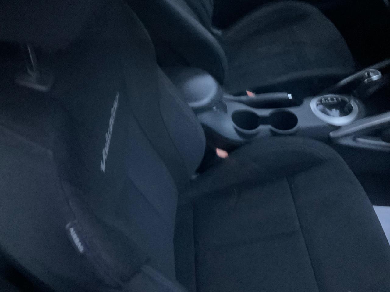 Hyundai Veloster 3dr Cpe Auto 2016