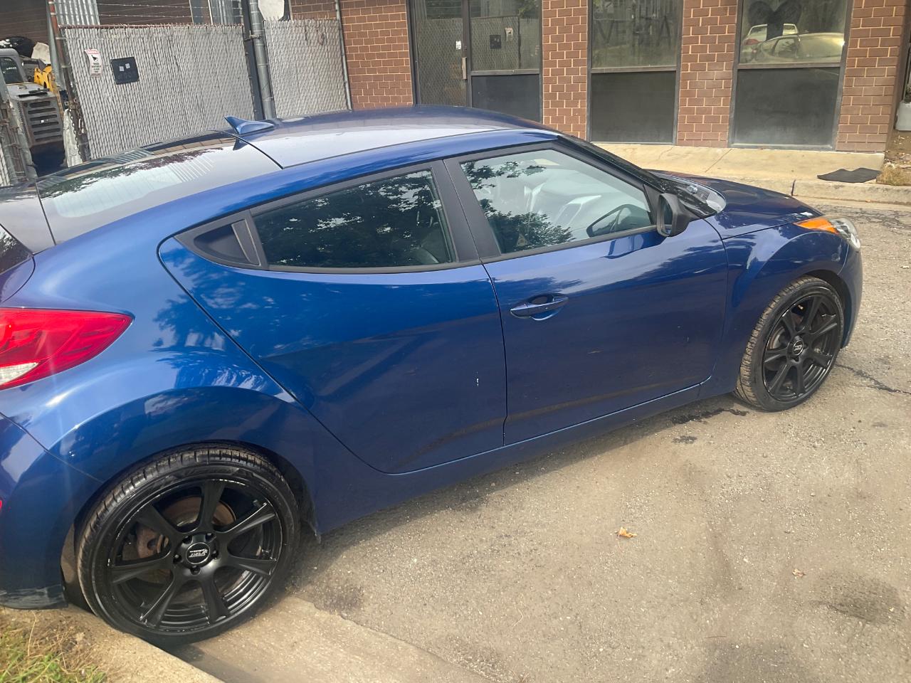 Hyundai Veloster 3dr Cpe Auto 2016