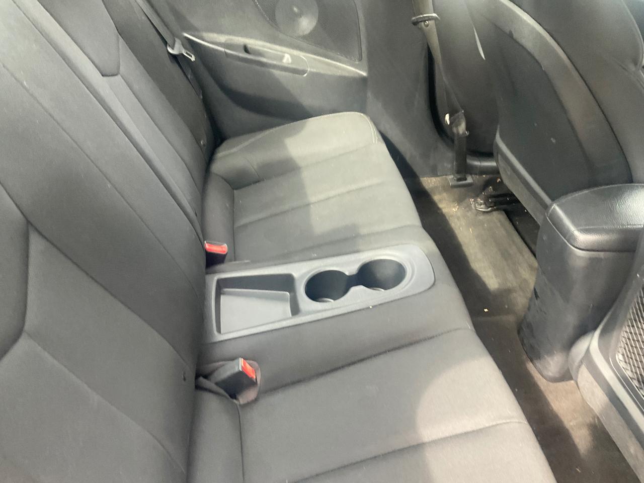 Hyundai Veloster 3dr Cpe Auto 2016