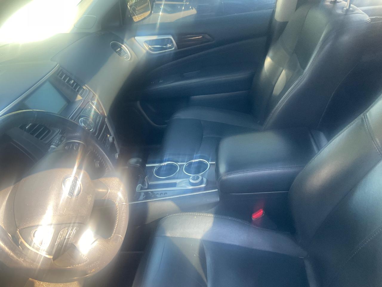 Nissan Pathfinder 4WD 4dr SL 2013