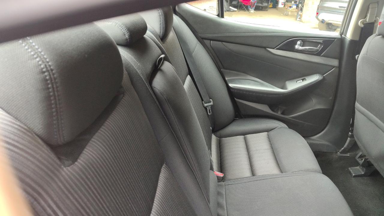 Nissan Maxima 4dr Sdn 3.5 S 2016