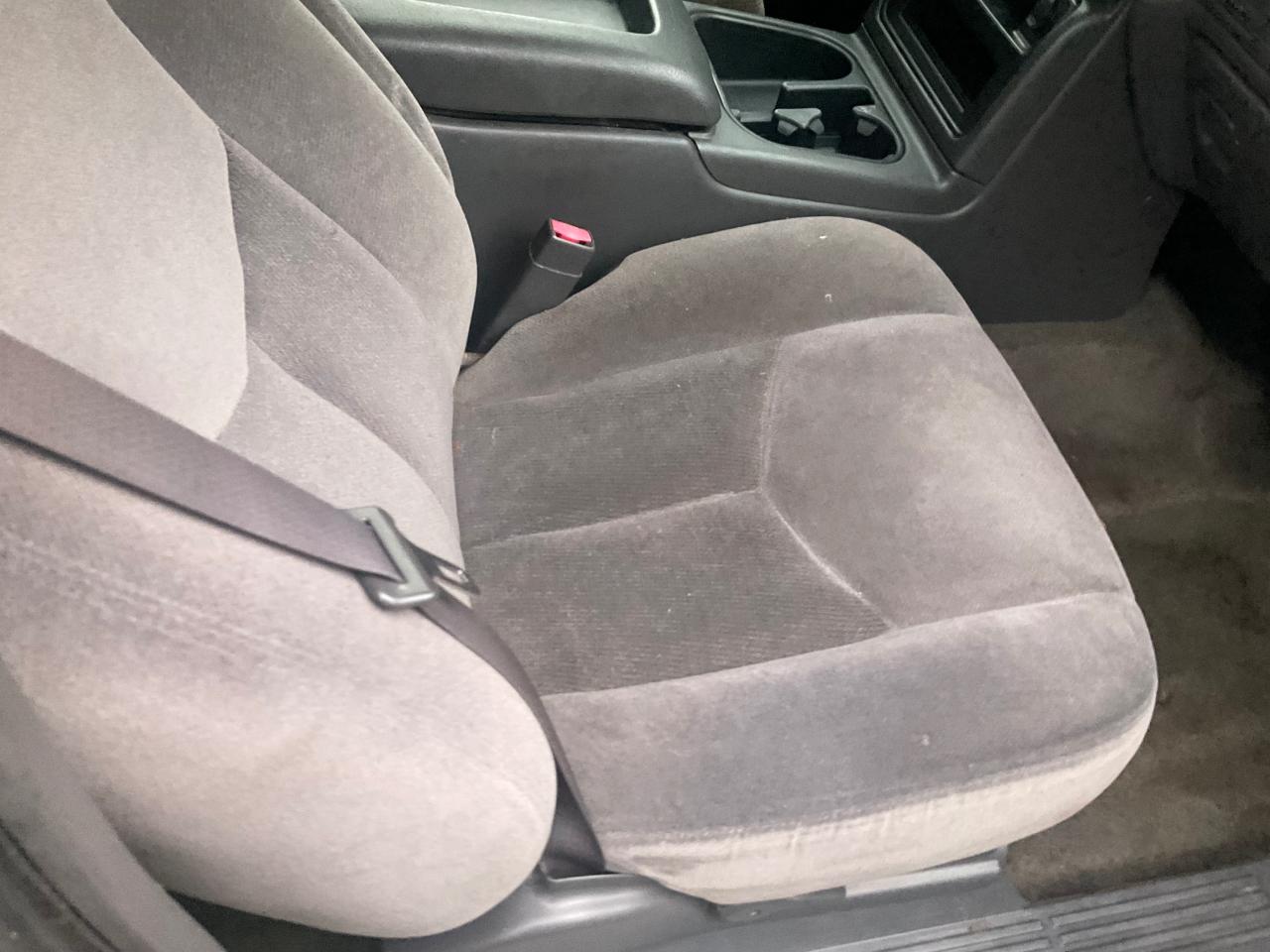 GMC Sierra 1500 Crew Cab 143.5" WB 4WD SLE 2005