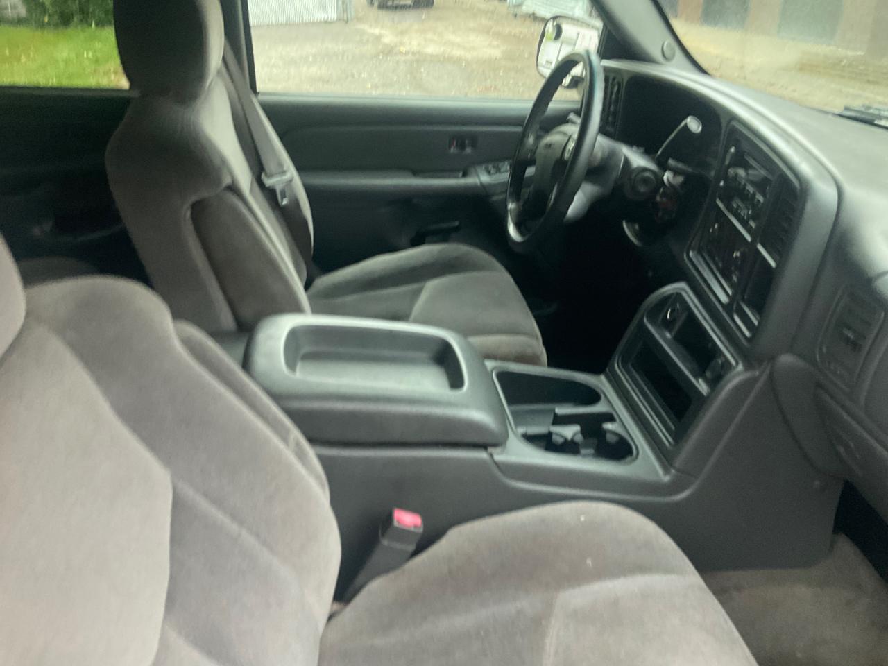 GMC Sierra 1500 Crew Cab 143.5" WB 4WD SLE 2005