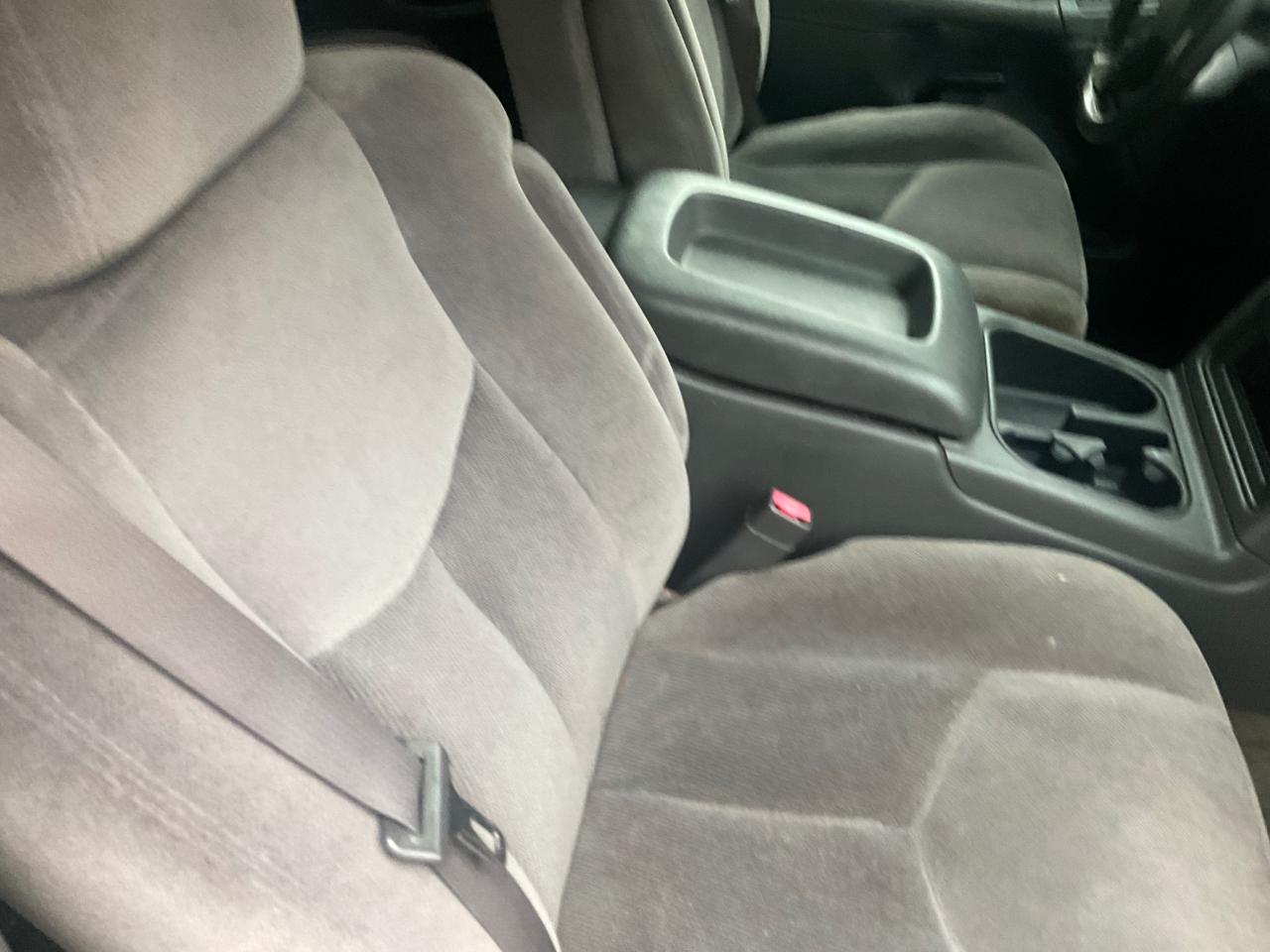 GMC Sierra 1500 Crew Cab 143.5" WB 4WD SLE 2005