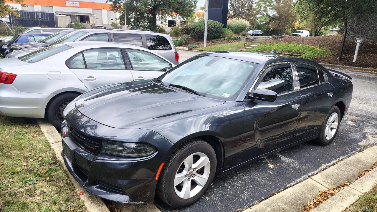 Dodge Charger 4dr Sdn SXT RWD 2016