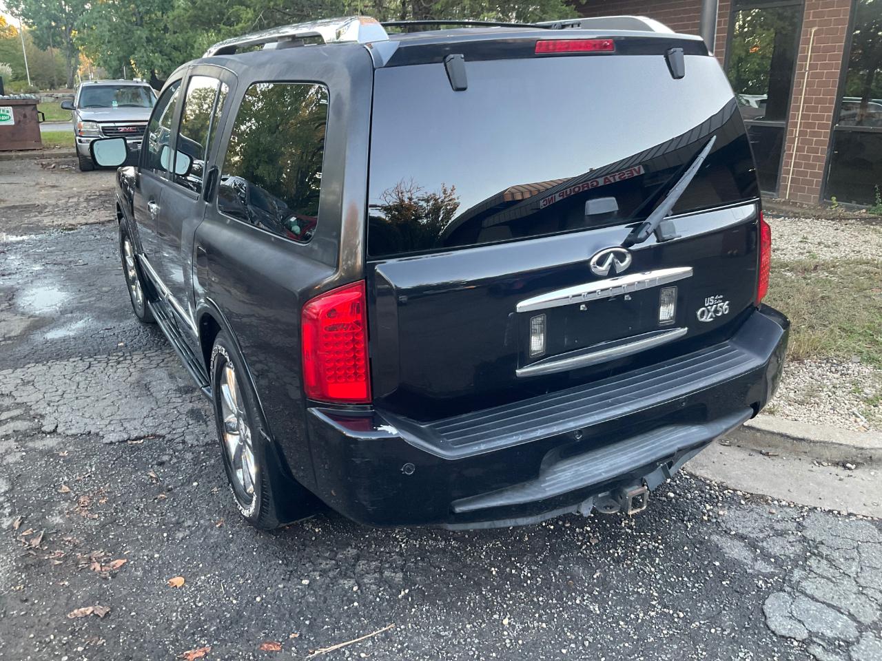 Infiniti QX56 4WD 4dr 2009
