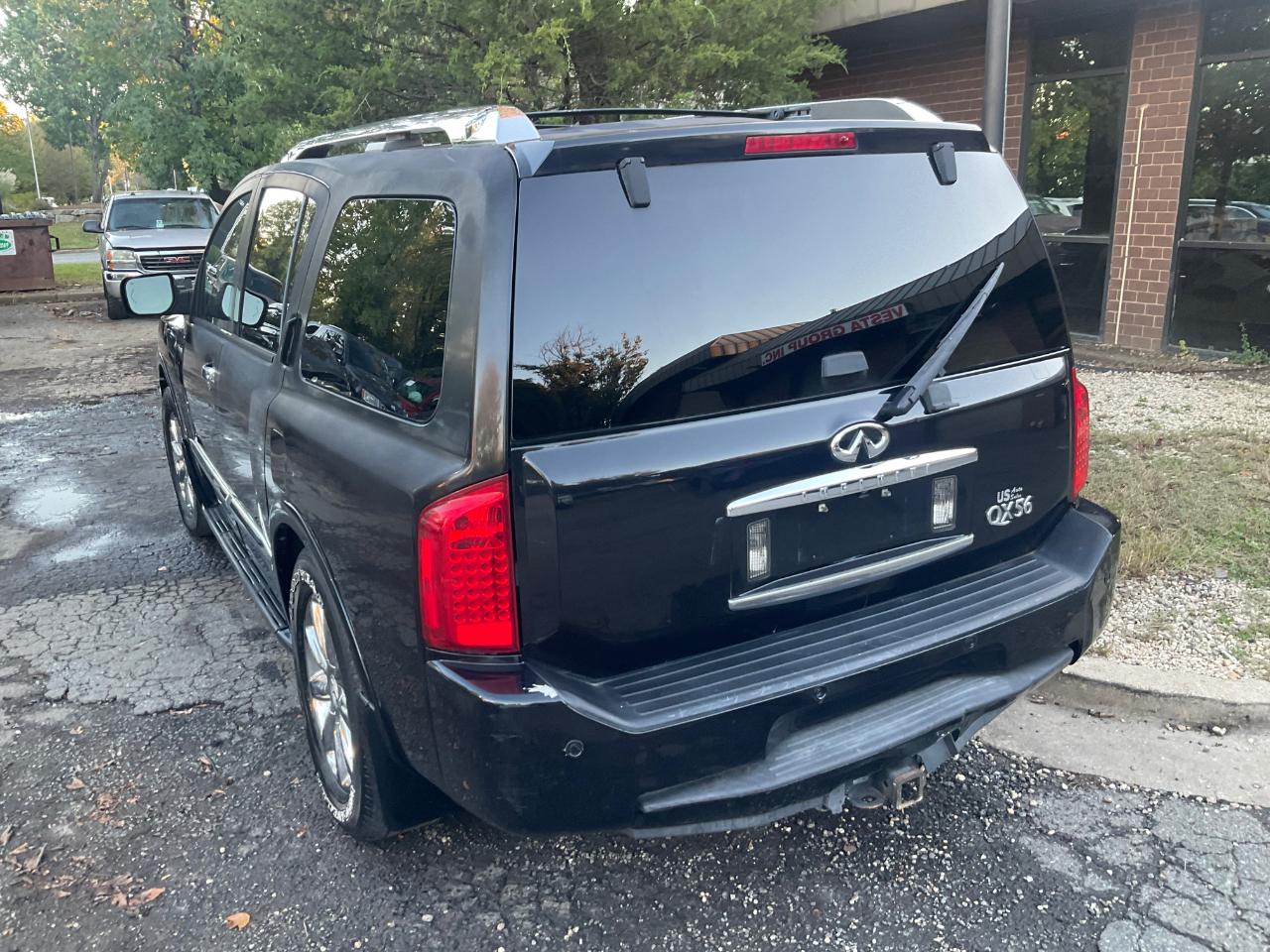 Infiniti QX56 4WD 4dr 2009