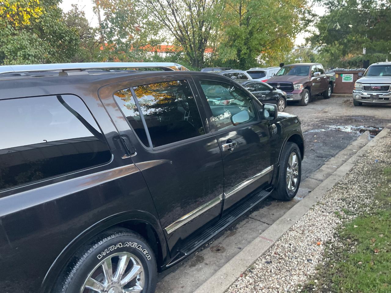 Infiniti QX56 4WD 4dr 2009