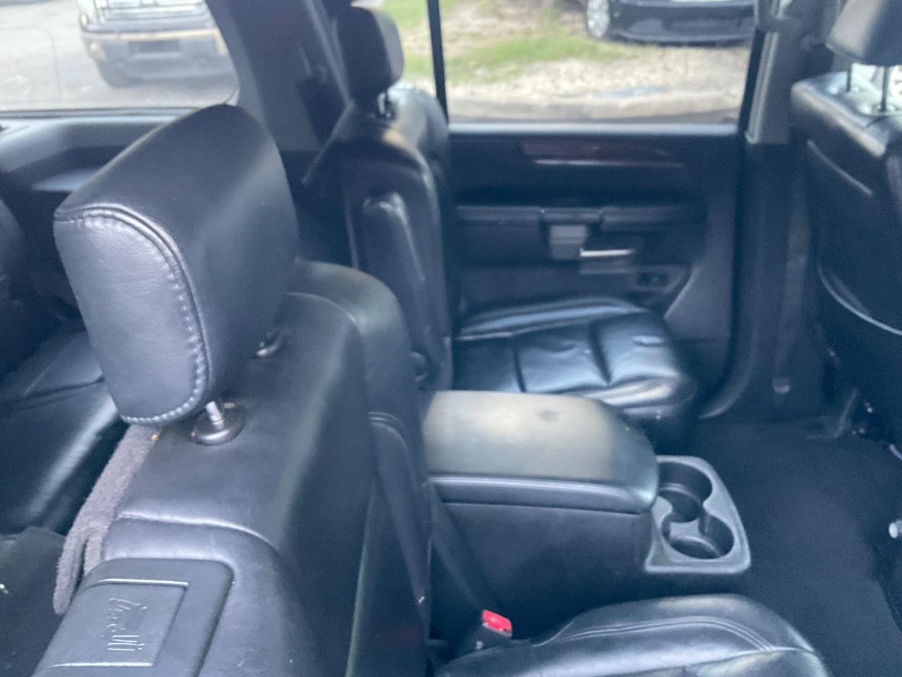Infiniti QX56 4WD 4dr 2009