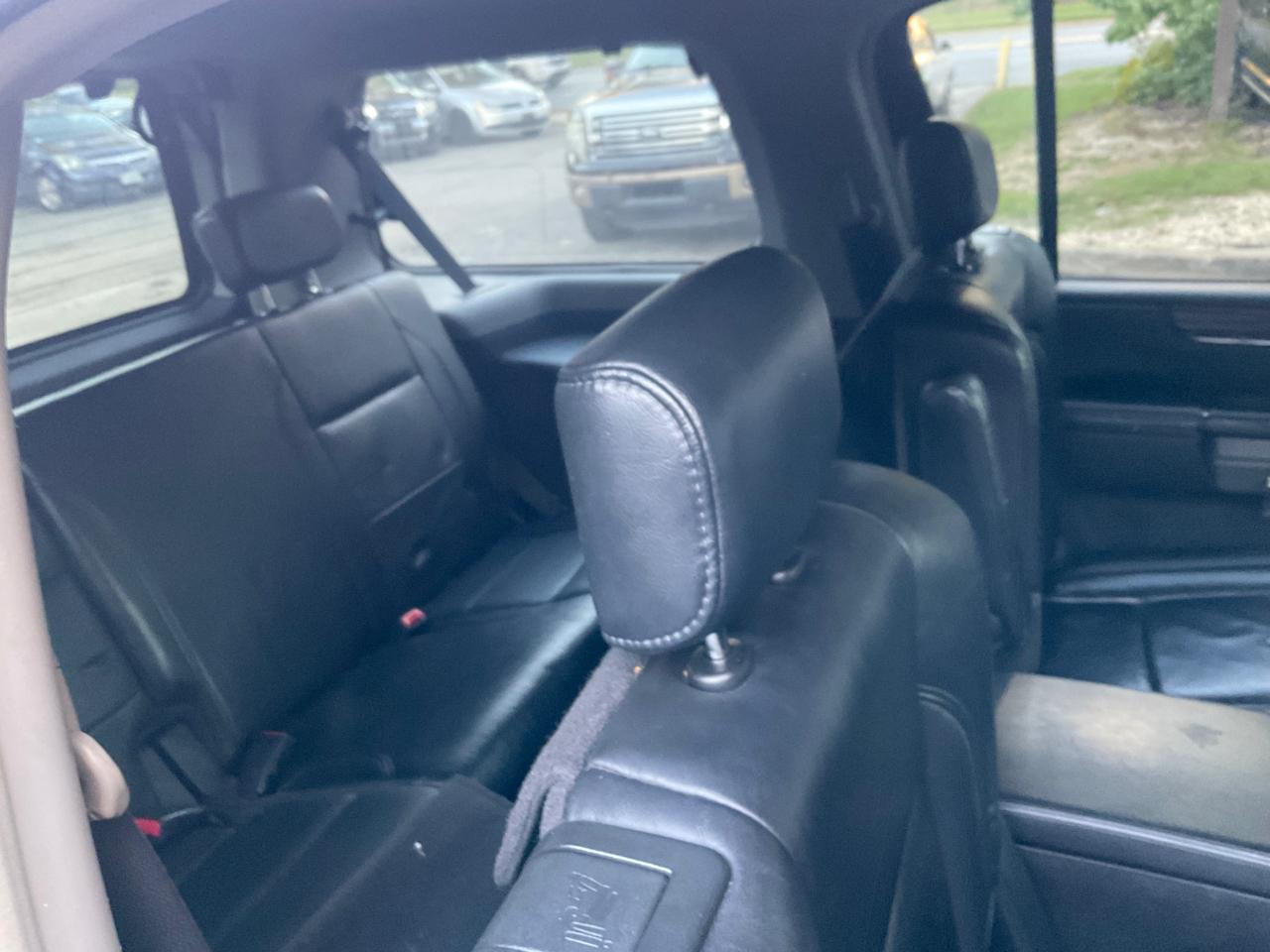 Infiniti QX56 4WD 4dr 2009
