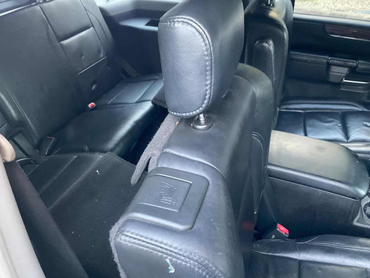 Infiniti QX56 4WD 4dr 2009