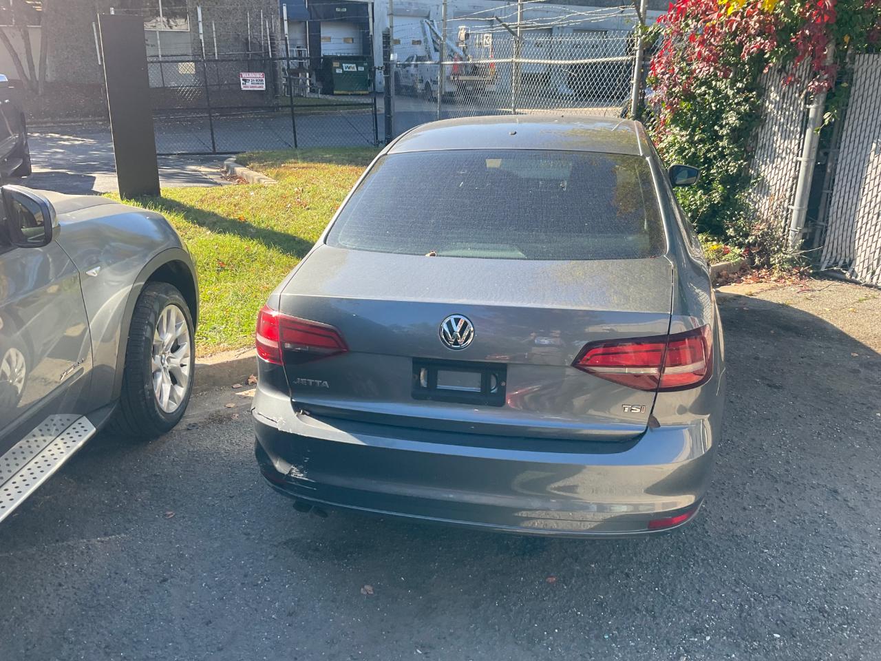 Volkswagen Jetta Sedan 4dr Auto 1.4T S 2016