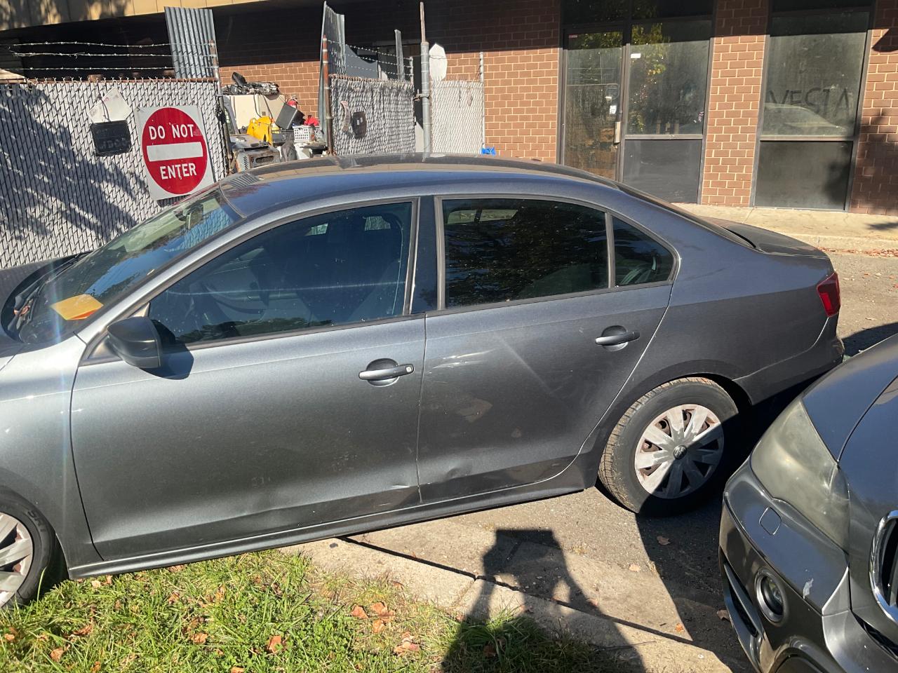 Volkswagen Jetta Sedan 4dr Auto 1.4T S 2016